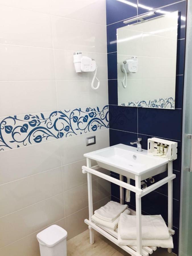 B&B Victoria 포르토 세자레오 외부 사진