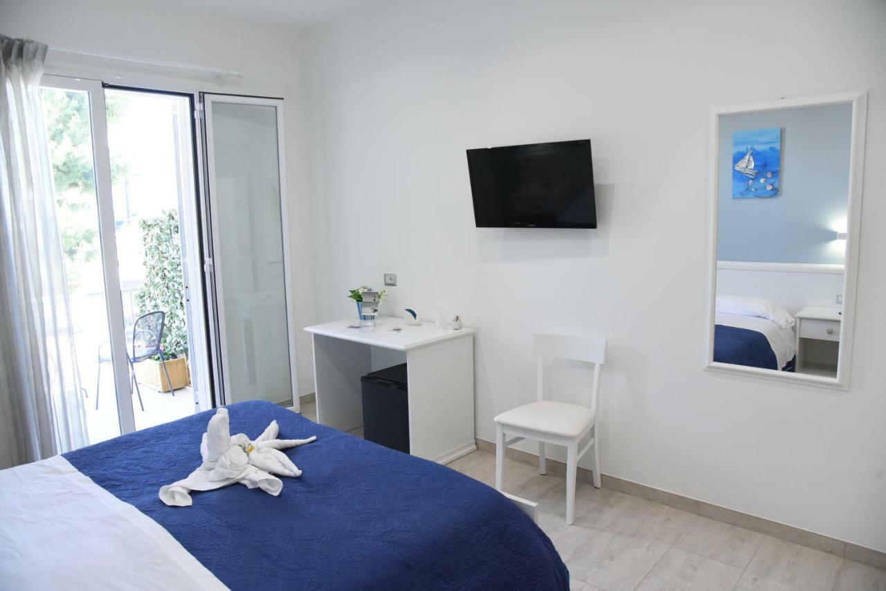 B&B Victoria 포르토 세자레오 외부 사진