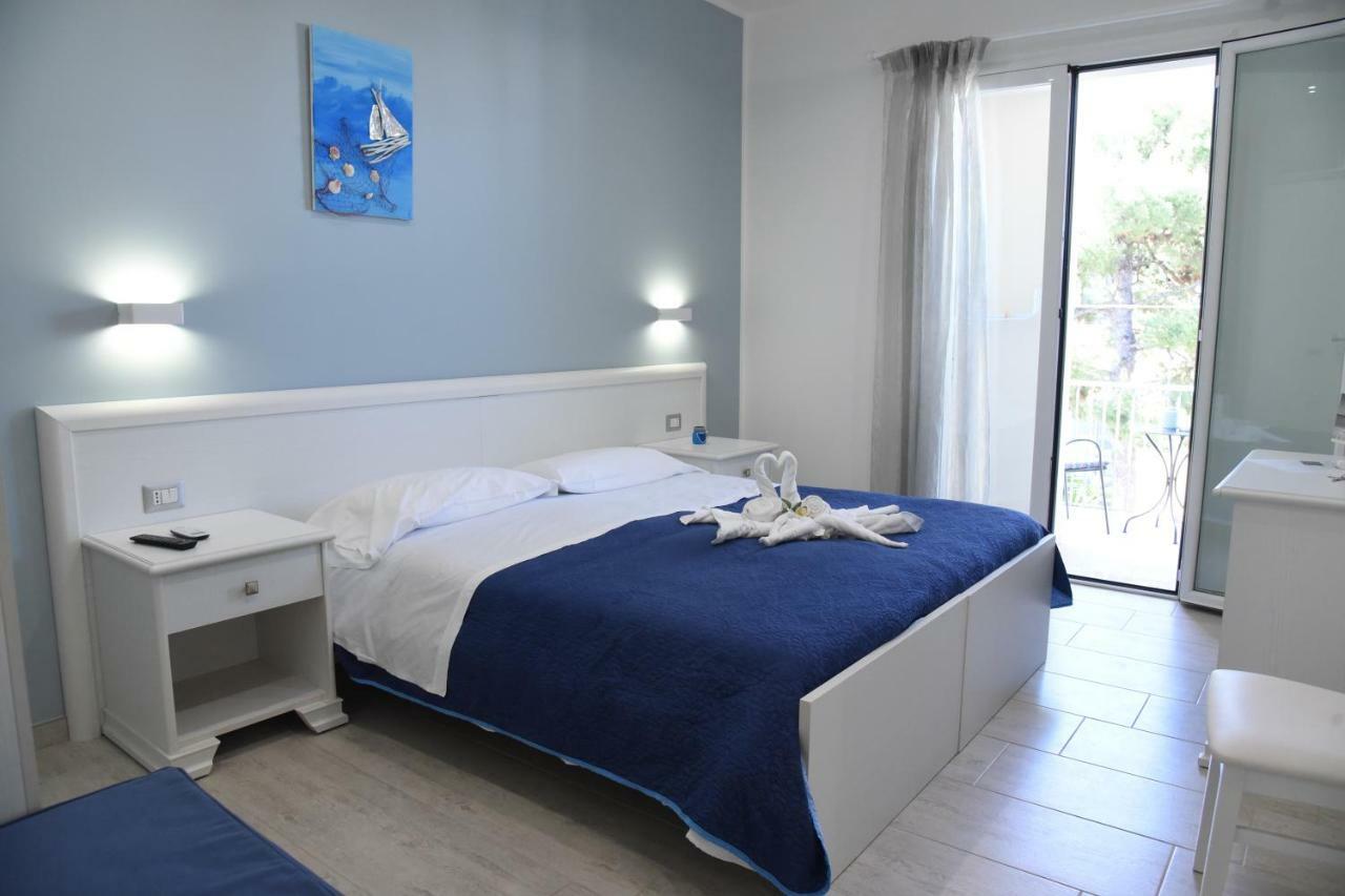 B&B Victoria 포르토 세자레오 외부 사진